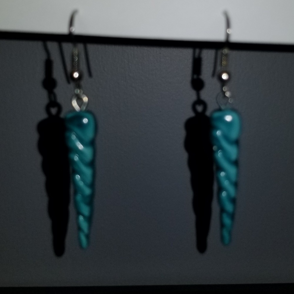 Vintage Sterling Silver Turquoise/teal Dangle Earrings